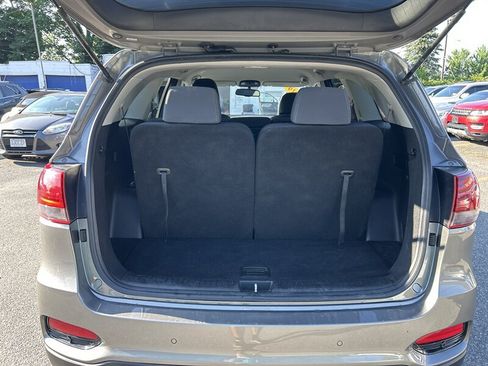 Used 2019 Kia Sorento AWD w/ Option Group 020 image 8