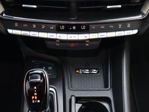 Certified 2022 Cadillac CT5 Luxury w/ Sun And Sound Package image 30