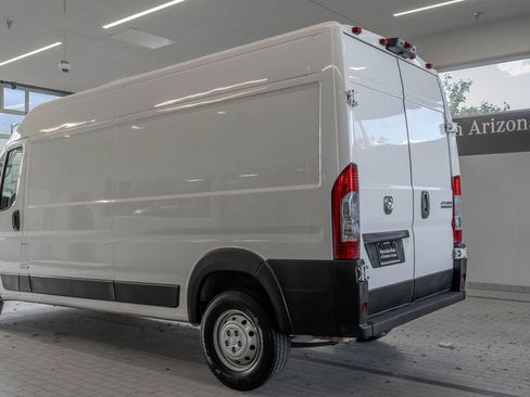 Used 2025 RAM ProMaster 2500 w/ Convenience Group FWD image 13