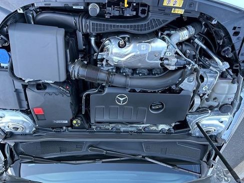 Used 2023 Mercedes-Benz CLA 250 4MATIC image 25