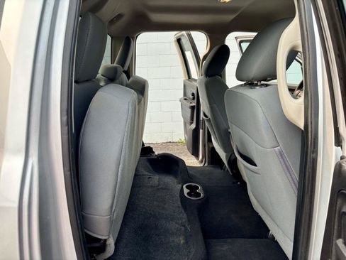 Used 2013 RAM 1500 Tradesman w/ Popular Equipment Group AWD/4WD image 12