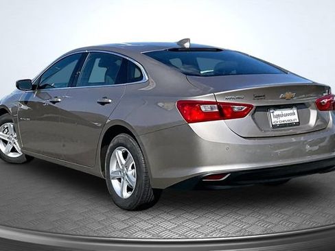 Used 2024 Chevrolet Malibu LT FWD image 4