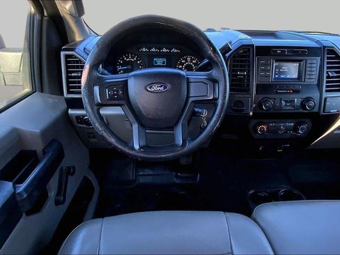 Used 2017 Ford F150 XL RWD image 6