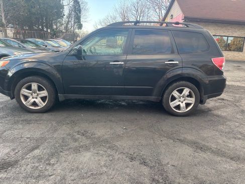Used 2010 Subaru Forester 2.5X Premium image 7