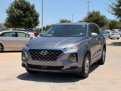 Used 2020 Hyundai Santa Fe SE w/ Cargo Package FWD image 3