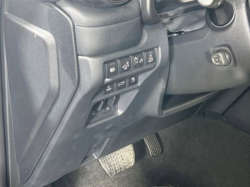 Used 2024 Toyota Land Cruiser image 10