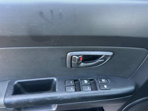 Used 2011 Kia Soul FWD image 11