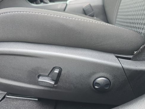 Used 2023 Dodge Charger SXT image 11