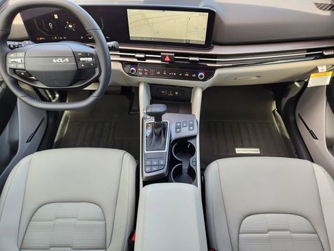 New 2026 Kia Sportage SX FWD image 19