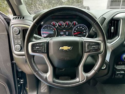 Used 2023 Chevrolet Silverado 3500 LTZ w/ Gooseneck/5TH Wheel Package image 11