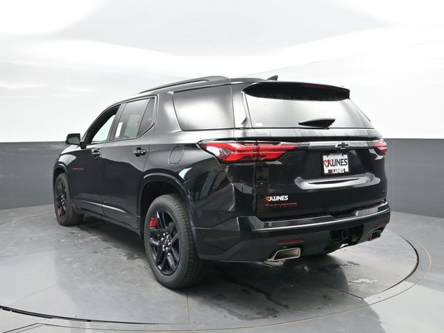 Used 2023 Chevrolet Traverse Premier w/ Redline Edition AWD/4WD image 11