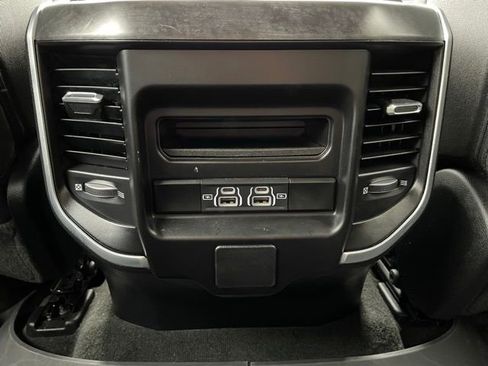Used 2023 RAM 1500 Big Horn AWD/4WD image 27