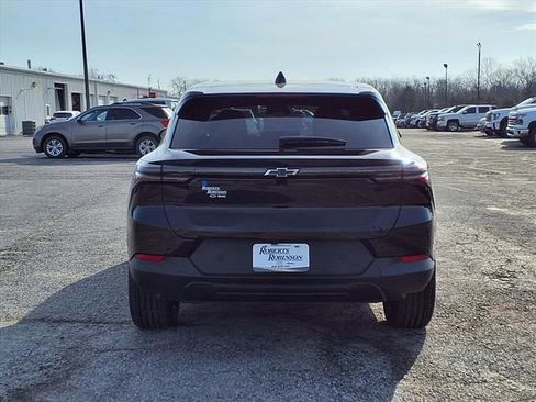 New 2026 Chevrolet Equinox EV LT FWD image 4