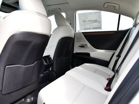 New 2025 Lexus ES 350 w/ Premium Package image 18