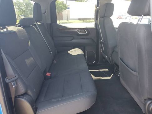 Used 2025 Chevrolet Silverado 1500 LT AWD/4WD image 24