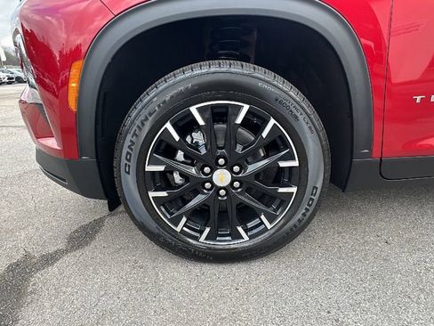 New 2026 Chevrolet Traverse LT w/ Sun and Wheel Package image 9