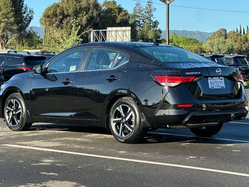 Certified 2025 Nissan Sentra SV w/ Trunk Package image 6