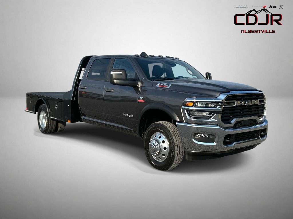 Used 2025 RAM 3500 Big Horn AWD/4WD image 1