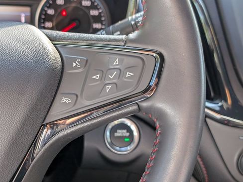 Used 2022 Chevrolet Equinox RS AWD/4WD image 25