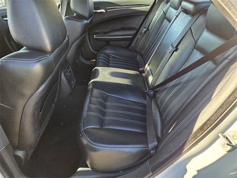 Used 2021 Chrysler 300 S image 11