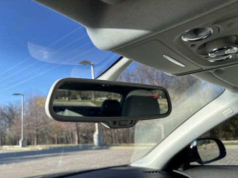 Used 2015 Audi A4 2.0T Premium Plus w/ Technology Package image 23