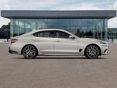 Used 2026 Genesis G70 2.5T RWD image 4