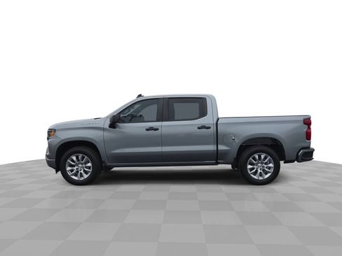 Certified 2025 Chevrolet Silverado 1500 Custom RWD image 5