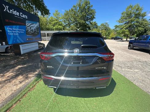 Used 2018 Buick Enclave Avenir w/ Avenir Technology Package AWD/4WD image 4