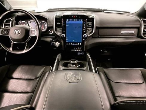 Used 2022 RAM 1500 Laramie w/ Night Edition AWD/4WD image 18
