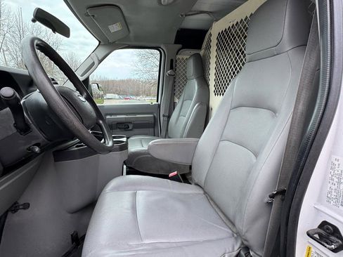 Used 2011 Ford E-250 and Econoline 250 w/ PWR Group RWD image 29