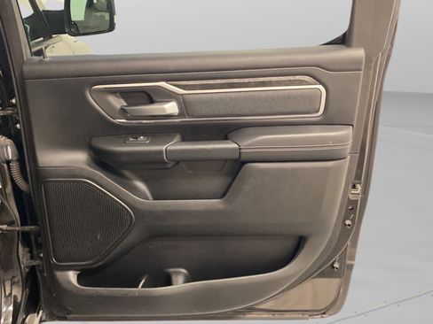 Used 2019 RAM 1500 Big Horn AWD/4WD image 34
