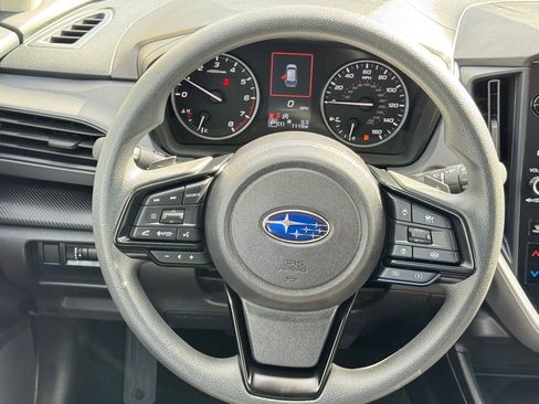 Used 2025 Subaru Crosstrek 2.0i Premium image 20