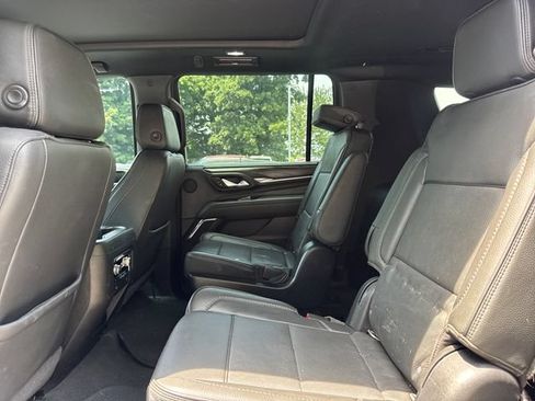 Used 2021 GMC Yukon XL Denali AWD/4WD image 11