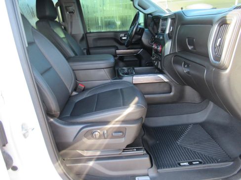 Used 2023 Chevrolet Silverado 2500 LTZ w/ LTZ Plus Package AWD/4WD image 14