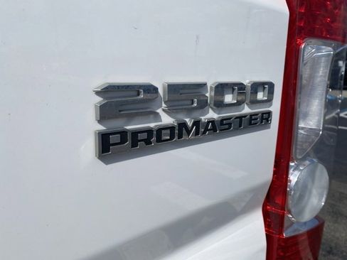 Used 2023 RAM ProMaster 2500 image 23
