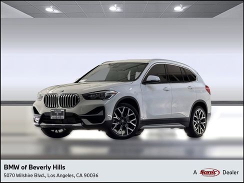 Used 2021 BMW X1 sDrive28i FWD image 1