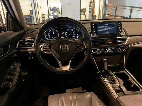 Used 2021 Honda Accord EX-L image 12