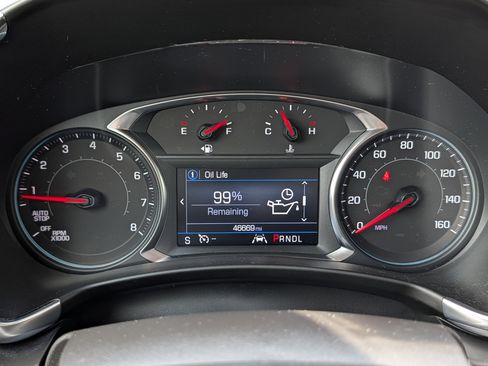 Used 2023 Chevrolet Equinox LT FWD image 17