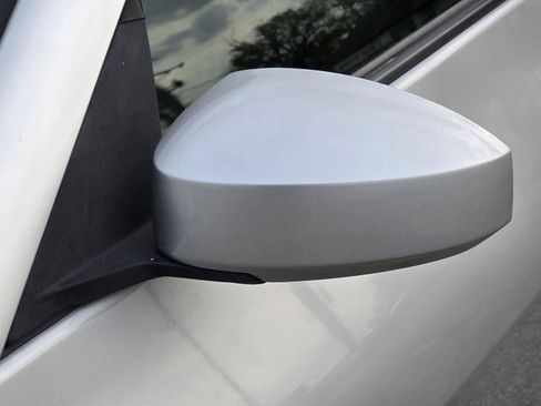 Used 2005 Nissan 350Z Touring image 38