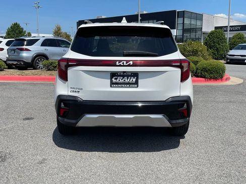 Certified 2026 Kia Seltos LX FWD image 6
