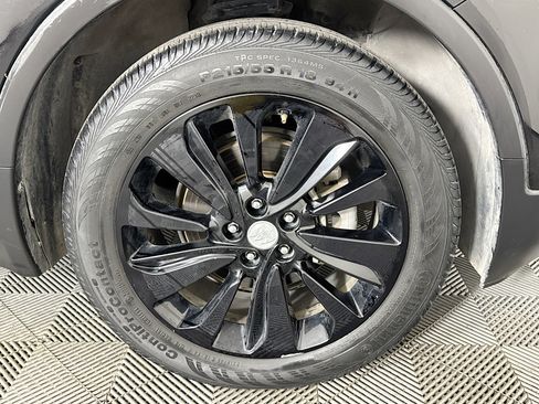 Used 2020 Buick Encore Preferred FWD image 31