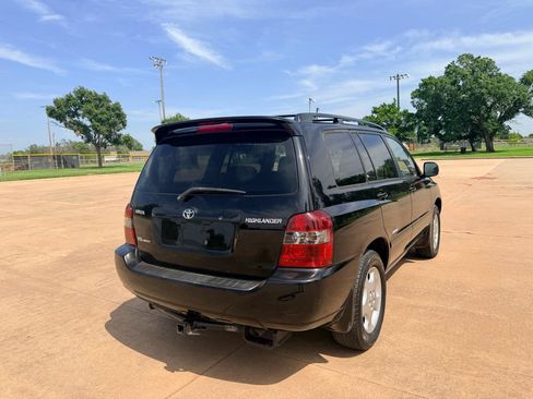 Used 2006 Toyota Highlander Limited AWD/4WD image 32