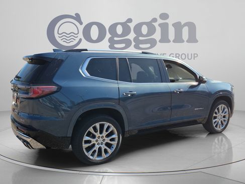 Certified 2024 GMC Acadia Denali w/ Super Cruise Package AWD/4WD image 5