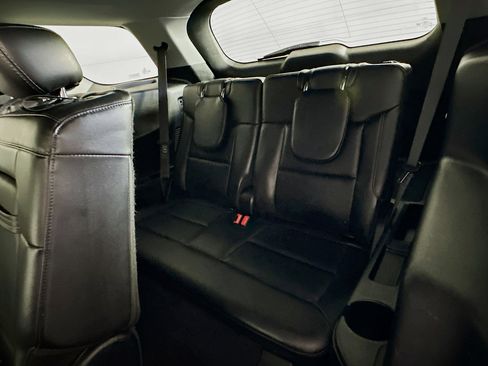 Used 2023 Ford Explorer XLT w/ Equipment Group 202A image 28