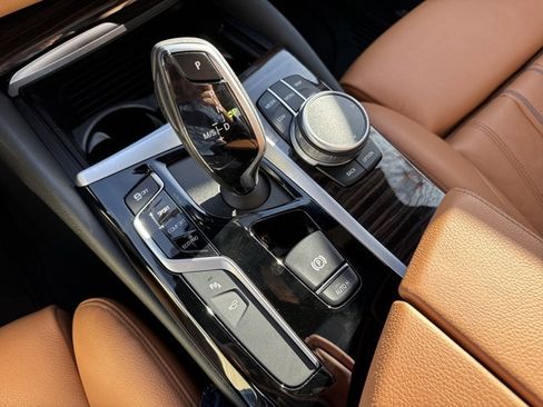 Used 2020 BMW 540i xDrive w/ Convenience Package image 17