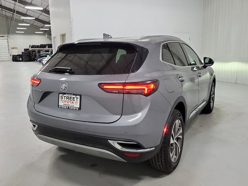 Used 2022 Buick Envision Essence w/ Technology Package I image 4