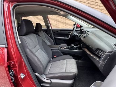 Used 2026 Nissan Rogue SV AWD/4WD image 8