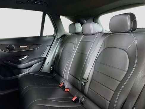 Used 2018 Mercedes-Benz GLC 300 4MATIC image 23