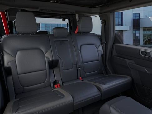 New 2026 Ford Bronco Outer Banks AWD/4WD image 11
