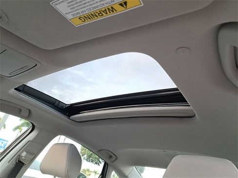 Certified 2024 Honda Accord EX image 20